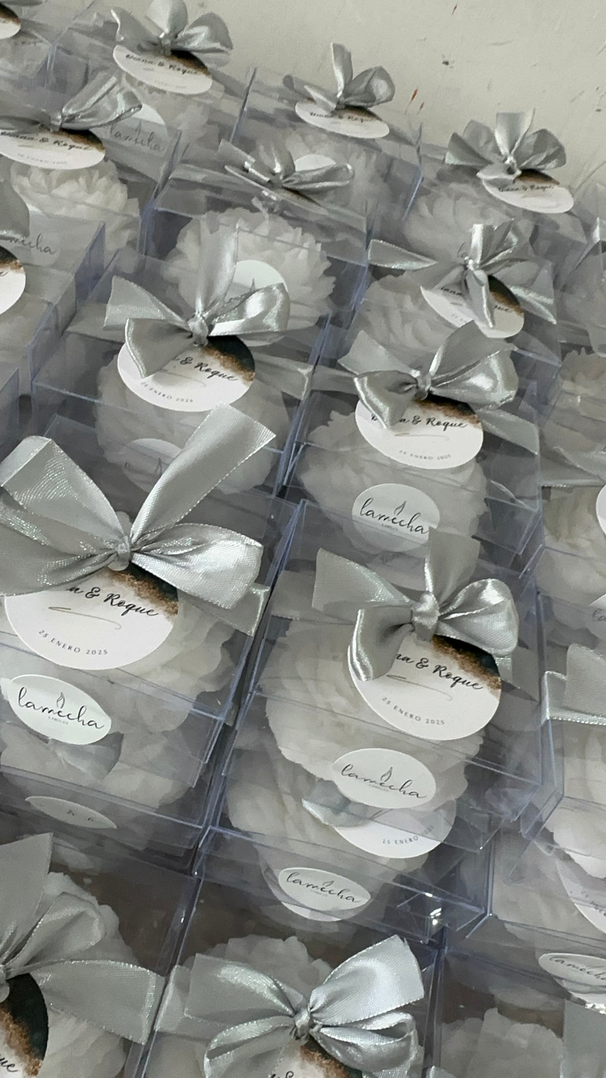 CAJA ACETATO CON ETIQUETA PERSONALIZADA